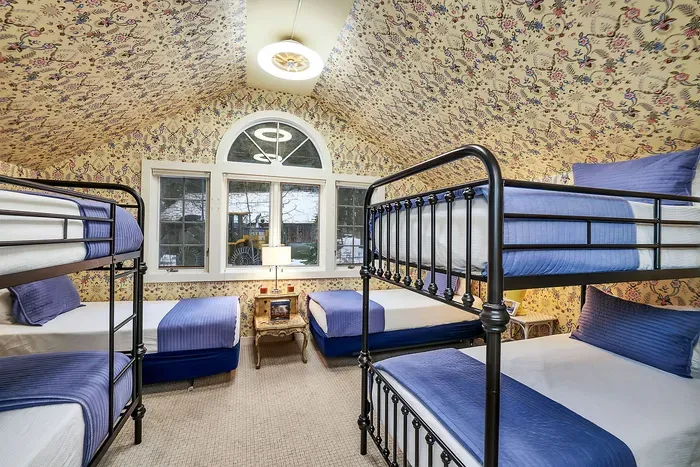 The bunk room of every kid’s (and cousin’s) dreams—sleep 6 and stay up too late