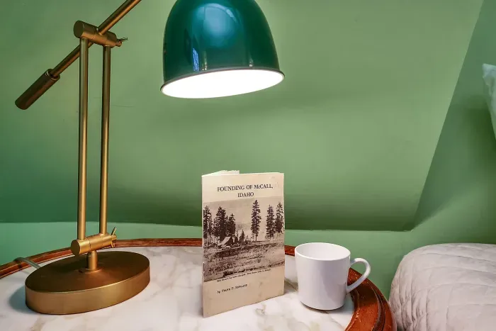 Old‑school cabin charm with just the right amount of modern comfort