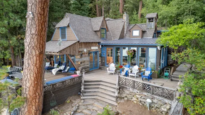 A cabin built for connection, conversation, and time that actually feels slow