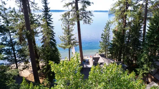 Classic pine trees, cool mountain air, and a lake that feels like it’s all yours