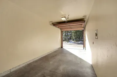 From golf bags and pickleball gear to ski quivers and strollers, the detached garage keeps all your adventure essentials ready to roll