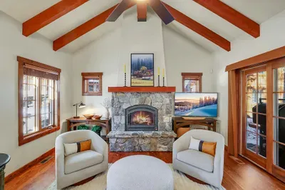 Inside, the fire; outside, the mountain air. The living room flows right onto the patio so you’re never far from your next little adventure