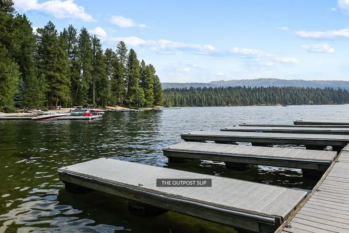 Enjoy your private slice of Payette Lake with your own designated slip! Boat launch options and distance can be found in the "Neighborhood" section of the listing. In general the dock is put in early-mid May and taken out early-mid September