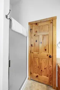 Walk-in shower upstairs with plenty of elbow room and warm water pressure.