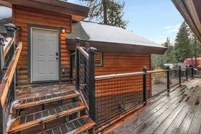 The bonus room above the garage is your go-to spot for fun and games, equipped with everything you need for a lively evening, from foosball to arcade games, making it the ultimate hangout space