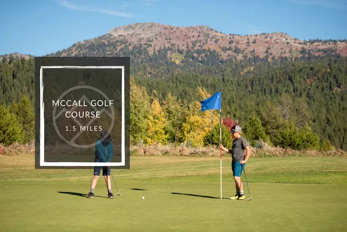 Don't forget to bring your golf clubs--Evergreen Cottage is located just steps from McCall Golf Course's Aspen 9 #4 fairway. 1.5 miles to the clubhouse.