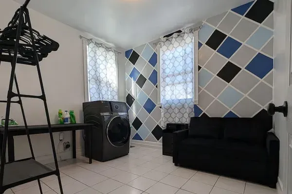 Work-Friendly Compound | Double the Space - image 37 of 50