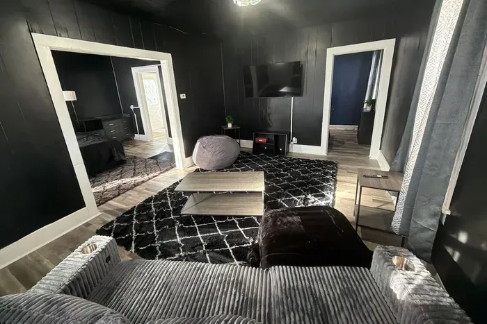 Simple 1BR with Laundry — Pets Welcome - image 6 of 9