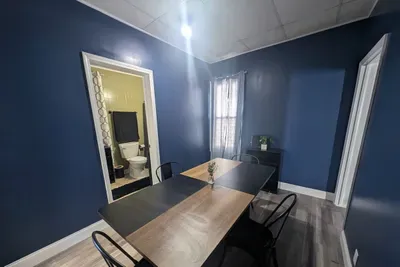 Simple 1BR with Laundry — Pets Welcome