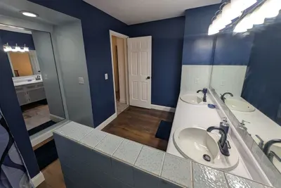 5BR Pool House + Game Room near Sports Park