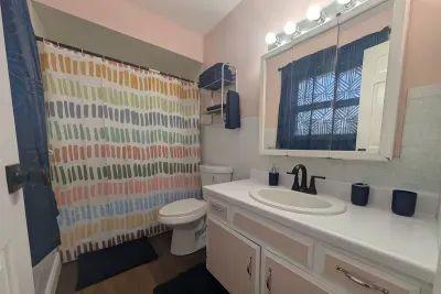 5BR Pool House + Game Room near Sports Park