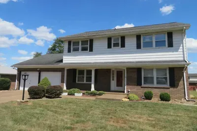 5BR Pool House + Game Room near Sports Park