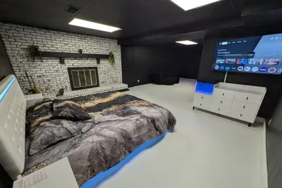 5BR Pool House + Game Room near Sports Park