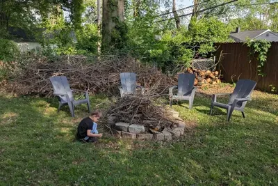 Pet-Friendly 3BR — Fenced Front and Back Yards
