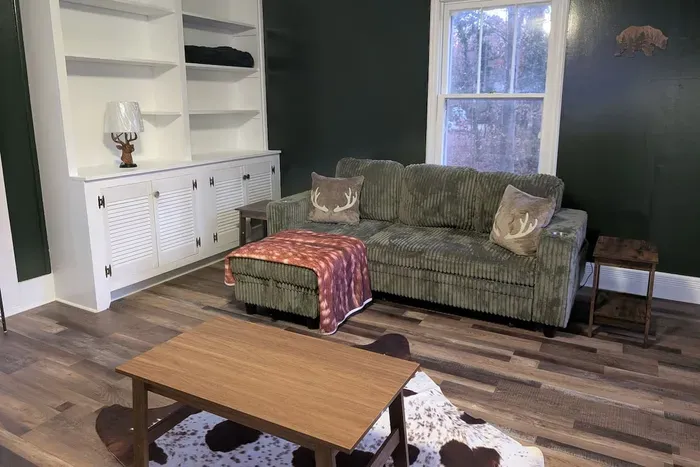Quiet 2BR near USI and Burdette Park - image 2 of 26