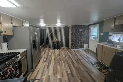 Quiet 2BR near USI and Burdette Park