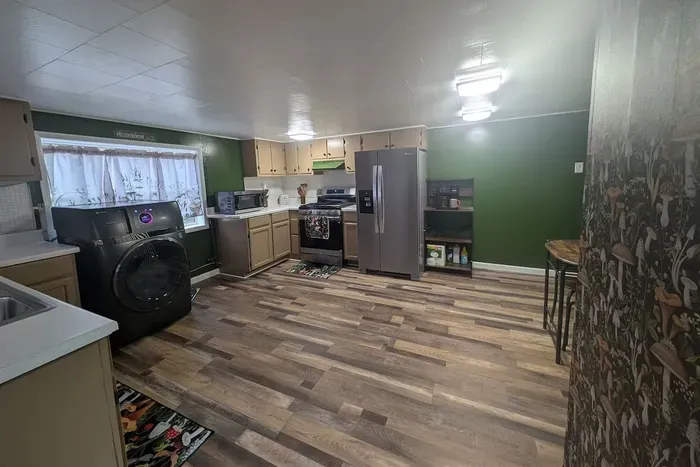 Quiet 2BR near USI and Burdette Park - image 23 of 26