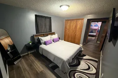 Pool Home with Entertainment Room — 6BR in Evansville, IN