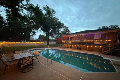 Pool Home with Entertainment Room — 6BR in Evansville, IN