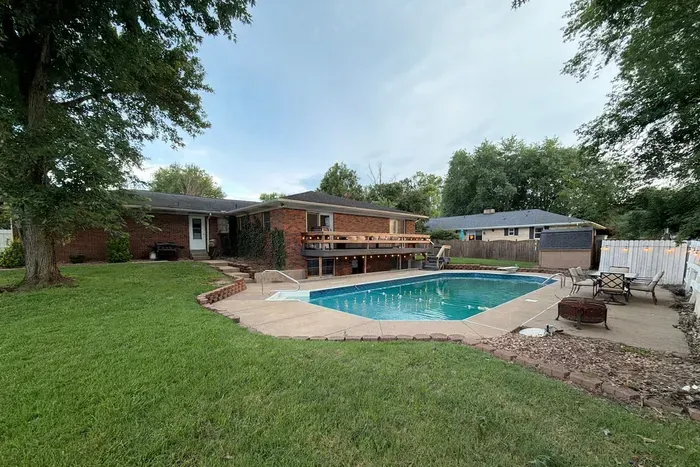 Pool Home with Entertainment Room — 6BR in Evansville, IN - image 36 of 38