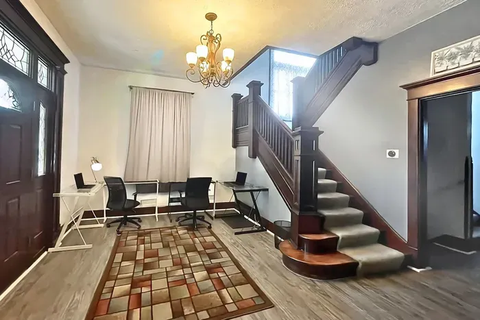 Two-Home Compound | 9BR | Sleeps 16+ - image 13 of 36