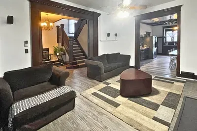Two-Home Compound | 9BR | Sleeps 16+ - image 1 of 36
