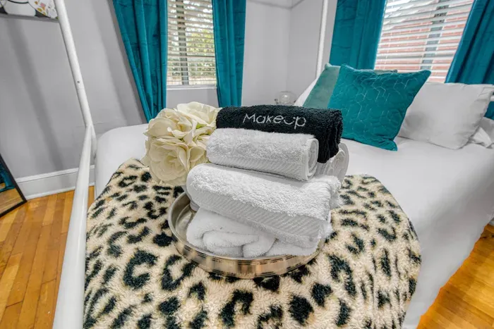 Charming Dilworth Home | Minutes to Everything! - image 17 of 21