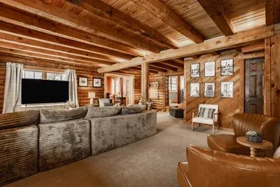 Pickleball/Bball, Hot Tub, Movie Theater, Game Rm! - image 100 of 111