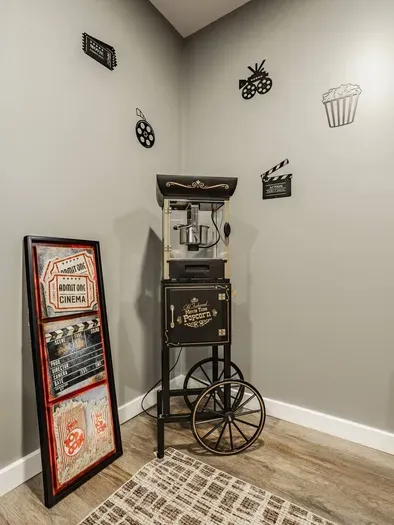 Pickleball/Bball, Hot Tub, Movie Theater, Game Rm! - image 47 of 100