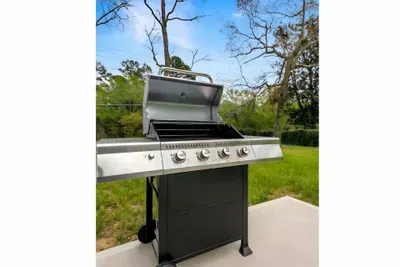 Southern Gem | Game Rm | Fire Pit | Near Coliseum - image 70 of 77