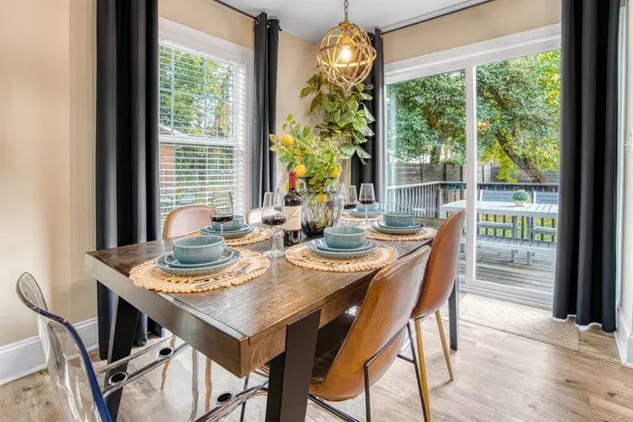 Elegant dining table, chairs and tableware set that accommodates seating for up to 6 people.