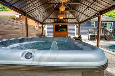 Uptown Oasis | Hot Tub | Swing Chairs | Fire Pit - image 48 of 50