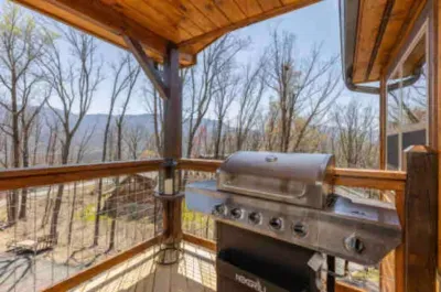 Full sized grill for grilling!