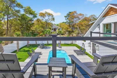 Harbor Lights Resort - image 82 of 98