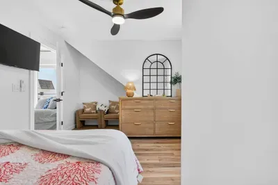 Harbor Lights Resort - image 73 of 98