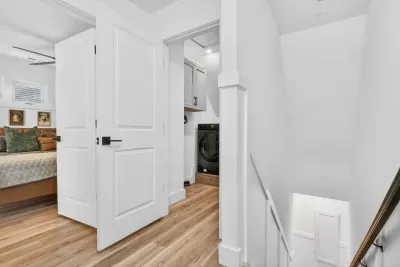 Harbor Lights Resort - image 48 of 98