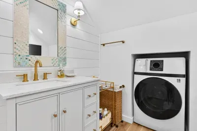 Harbor Lights Resort - image 79 of 98