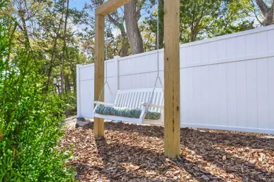 Harbor Lights Resort - image 91 of 98