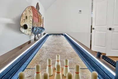 Harbor Lights Resort - image 50 of 98