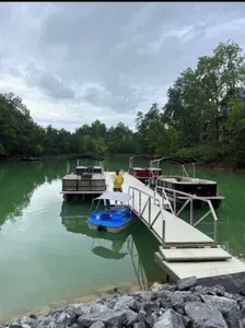 Bringing a boat? Guests are welcome to use the community dock for temporary boat docking during their stay. The dock also provides a great spot for swimming, fishing, and enjoying the peaceful lake views.