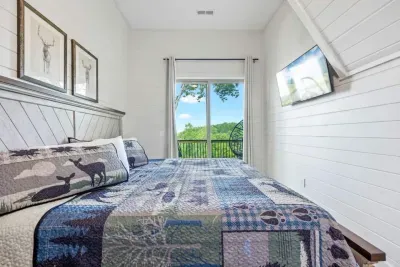 This bedroom also features a 43" TCL Roku TV for easy streaming—perfect for winding down with your favorite shows after a day of adventures.