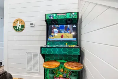 TMNT throwback arcade with 16,000+ games.  This two-player, Teenage Mutant Ninja Turtles–themed arcade features over 16,000 classic games from Atari, Nintendo, Super Nintendo, N64, Sega, and PlayStation—endless fun for all ages!