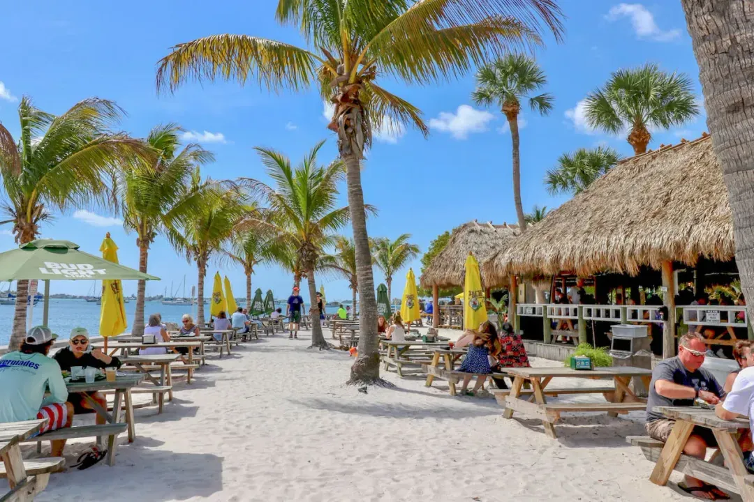 OLearys-Tiki-Bar-and-Restaurant-Sarasota-Florida