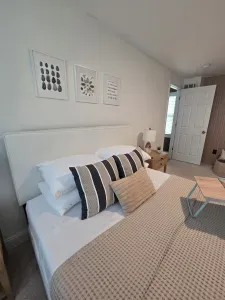 Barefoot Cottage - image 42 of 73
