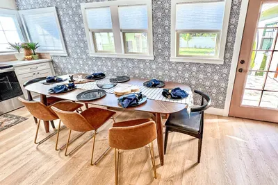 ✨ A table for 8 adults, bench space for countless kiddos, and a dash of Disney charm hiding in plain sight.