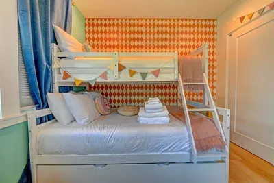 Your little explorers can circle the globe, then settle in for storytime and sweet dreams.