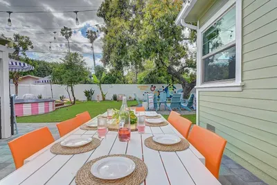 Nothing is more Californian than dining al fresco.