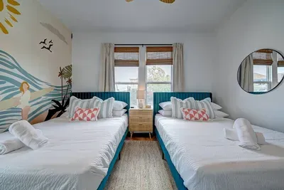 Where surfer girls (and boys) come to recharge.