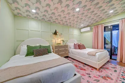 Clubhouse ‘55 - image 12 of 93