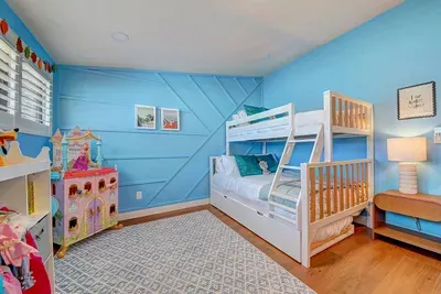 Clubhouse ‘55 - image 17 of 93